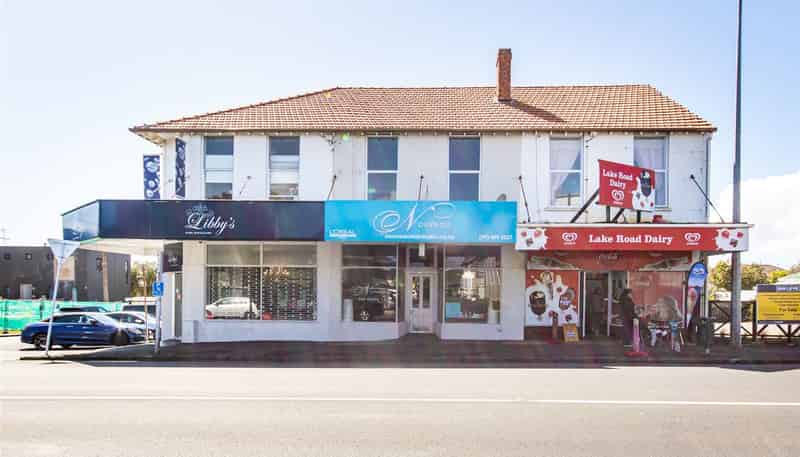 408 Lake Road, Takapuna