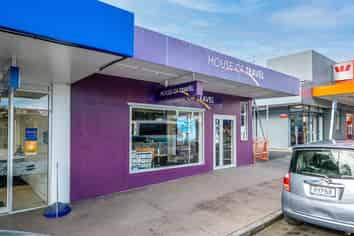 High Street Location With Parking