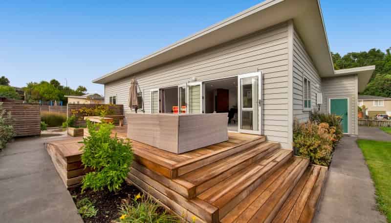 1 John Mana Way, Marfell