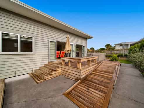 1 John Mana Way, Marfell