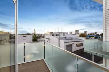 10/6 Fleet Street, Eden Terrace