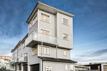 10/6 Fleet Street, Eden Terrace