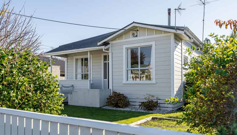 70 Essex Street, Masterton