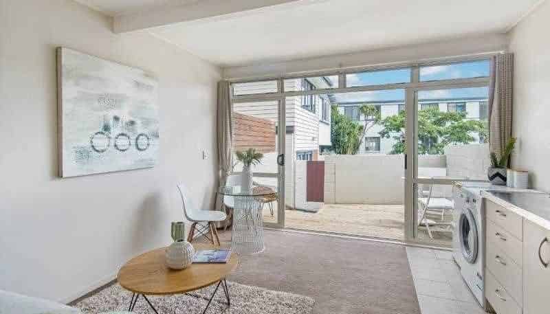 5/137 Jervois Road, Herne Bay