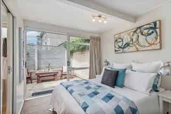 5/137 Jervois Road, Herne Bay