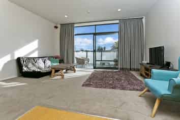 11/51 William William Pickering Dr, Albany