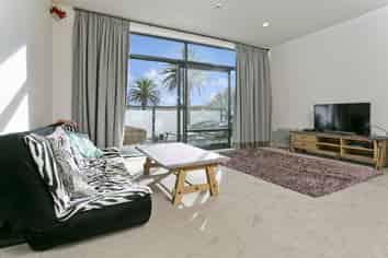 11/51 William William Pickering Dr, Albany