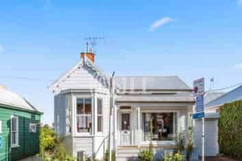 Kingsland Villa Retail Opportunity