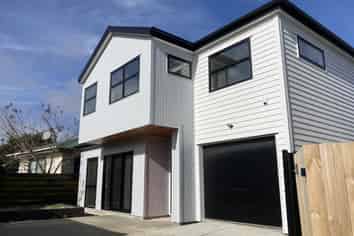 a/334 Bucklands Beach Road, Bucklands Beach