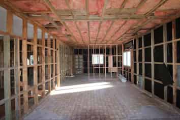 A COMMERCIAL OPPORTUNITY NOT TO BE MISSED