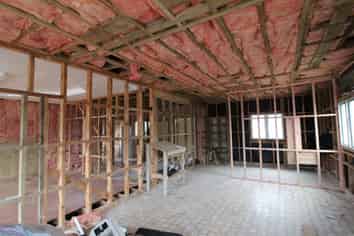 A COMMERCIAL OPPORTUNITY NOT TO BE MISSED