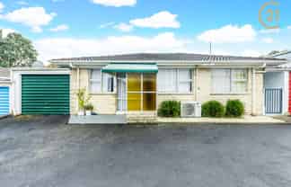 2/18 James Road, Manurewa