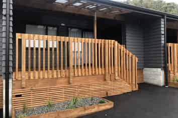 2/27 Chapel Street, Greymouth