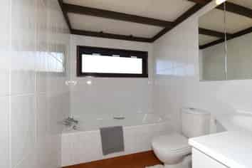 802 Collinge Road, Mayfair