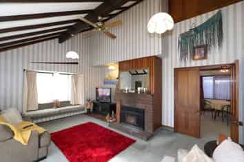 802 Collinge Road, Mayfair