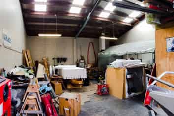 Low Ratio Wairau Industrial - 111m²