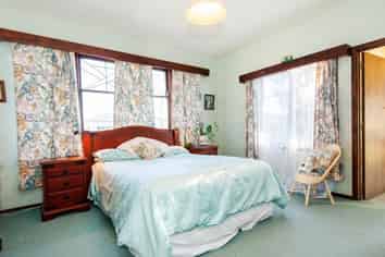 600 Dennett Street, Mahora