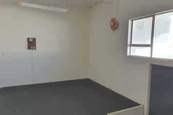 Office Waiwhakaiho For Lease