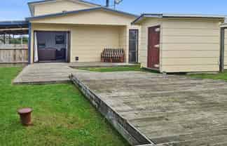 1964 Parewanui Road, Bulls