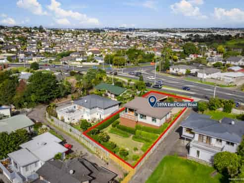 589a East Coast Road, Browns Bay
