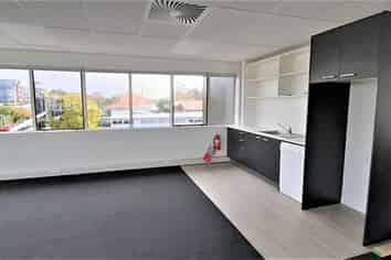 Takapuna Office with Views