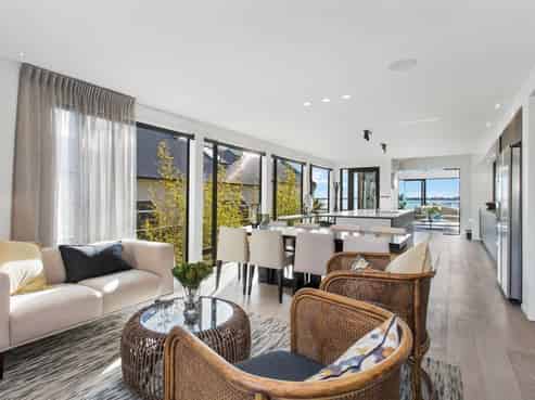 27 Beachville Road, Redcliffs