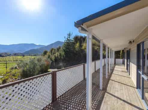 4967 State Highway 6, Havelock