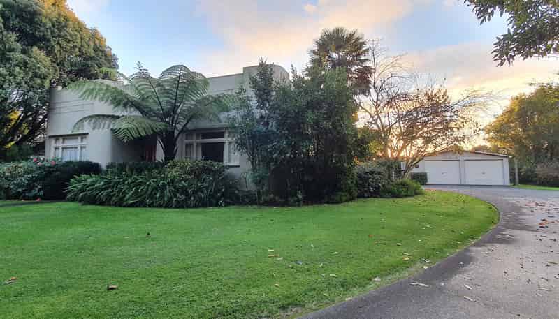 105 Arapaepae Road, 