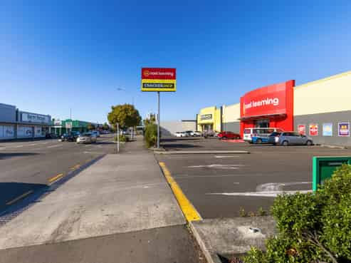 A-Grade Tenants, A-Grade Location