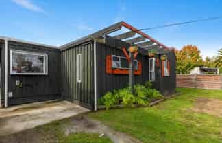 63 Lee Road, Hannahs Bay