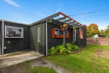 63 Lee Road, Hannahs Bay