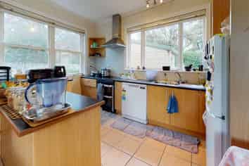 39 Oak Grove, Allenton