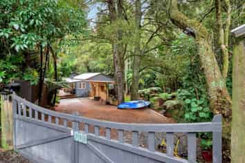 796 South Titirangi Road, Titirangi