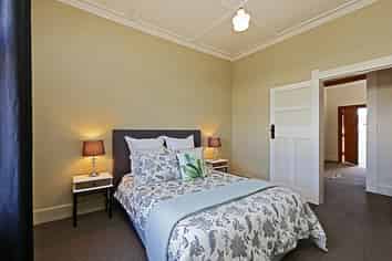 1/133 Frederick Street East, Mayfair