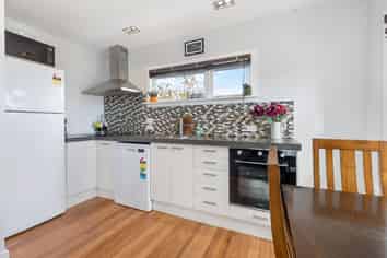 17 Leverett Place, North New Brighton