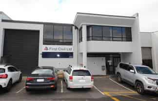 Tidy office warehouse for lease 