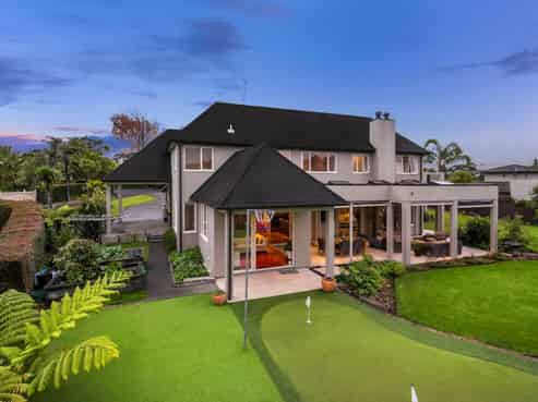 12 Thomas Hunter Lane, Greenhithe