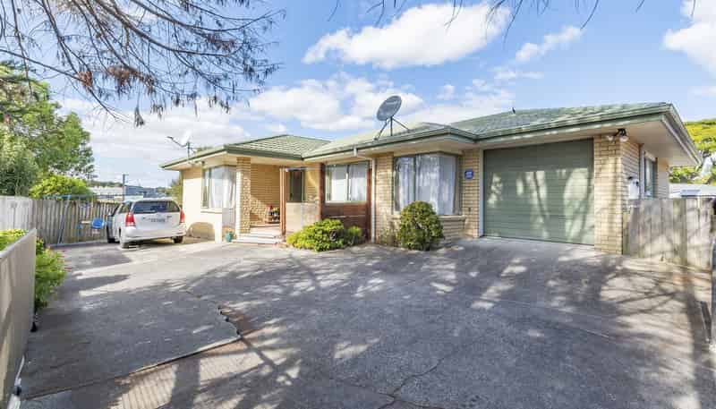 126A Gloucester Road, Manurewa
