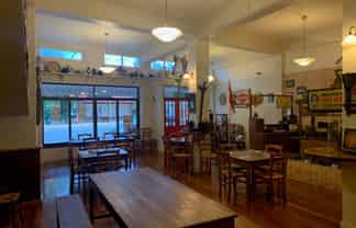 Ideal Food Retail Outlet