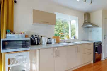 131 Helston Road, Paparangi