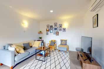 131 Helston Road, Paparangi