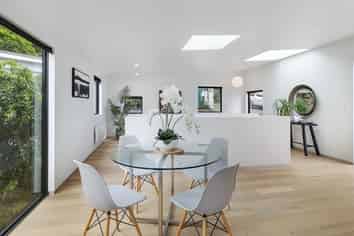 47 Mt Pleasant Road, Aro Valley