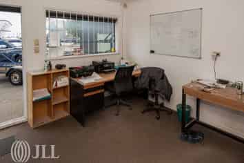 Warehouse For Lease - 262sqm