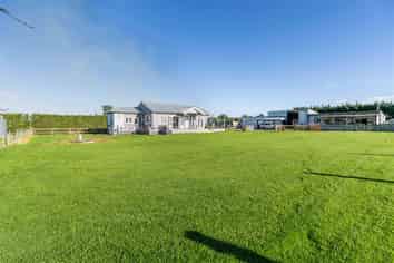 142 Steel Road, Lorneville