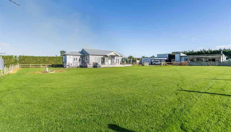 142 Steel Road, Lorneville