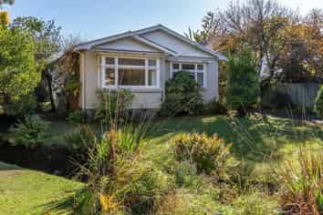 201 Blighs Road, Strowan