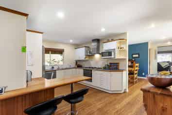 38 Ward Beach Road, Ward