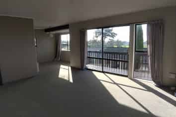 107 John Downs Drive, Browns Bay