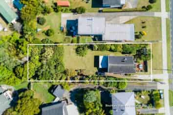 298 East Coast Road, Forrest Hill