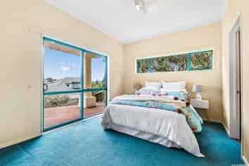 6 Philip Keith Rise, Hillcrest